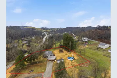 312 Flatwoods Rd, Vanderbilt, PA 15486 - Photo 2