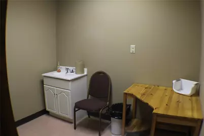 90 Chamber Plaza, Charleroi Boro, PA 15022 - Photo 12