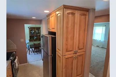419 Parkridge Drive, Bethel Park, PA 15102 - Photo 4