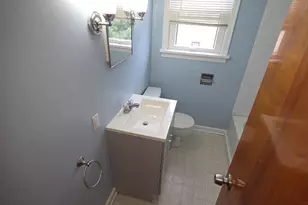 5927 Roslyn St, Elizabeth Twp/Boro, PA 15135 - Photo 8