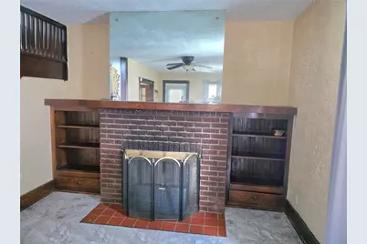 204 Boyles Ave, New Castle, PA 16101 - Photo 4