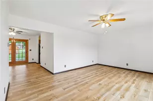 1112 Motor St, Shenango Township, PA 16101 - Photo 10