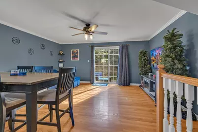 107 Castle View Dr, McKees Rocks, PA 15136 - Photo 4