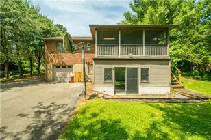3229 Arapahoe Rd, Bethel Park, PA 15241 - Photo 24