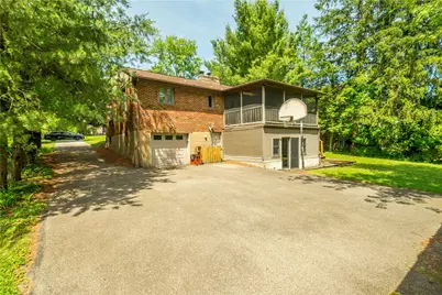 3229 Arapahoe Rd, Bethel Park, PA 15241 - Photo 26