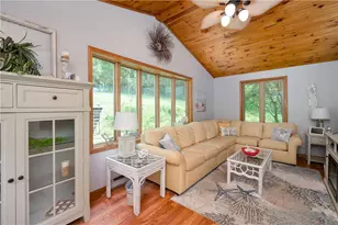 119 Bauer Ln, Center Township, PA 16001 - Photo 16