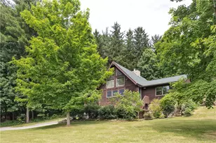 624 Squaw Run Rd, Wayne Township, PA 16117 - Photo 2