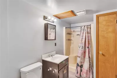 624 Squaw Run Rd, Wayne Township, PA 16117 - Photo 26