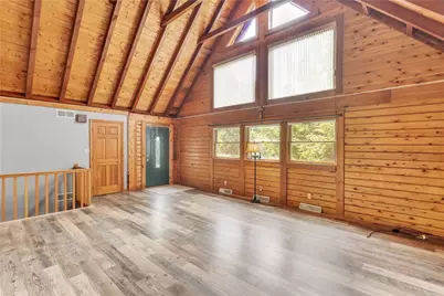 624 Squaw Run Rd, Wayne Township, PA 16117 - Photo 6