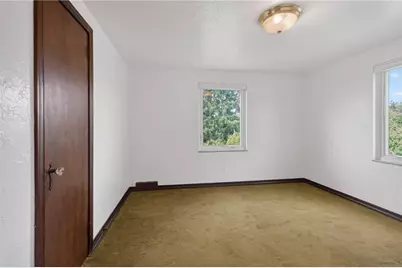 212 E Muntz, Butler, PA 16001 - Photo 18