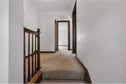 212 E Muntz, Butler, PA 16001 - Photo 16