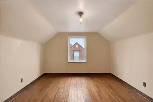 212 E Muntz, Butler, PA 16001 - Photo 28