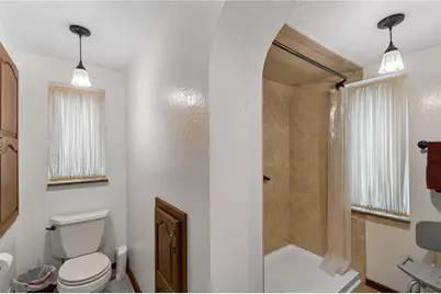 212 E Muntz, Butler, PA 16001 - Photo 26