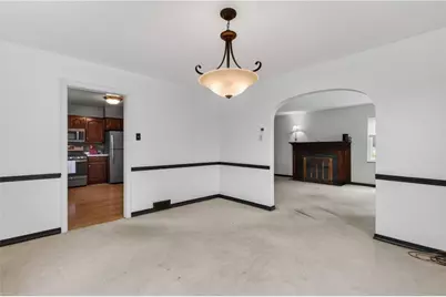 212 E Muntz, Butler, PA 16001 - Photo 10