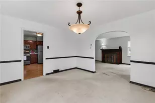 212 E Muntz, Butler, PA 16001 - Photo 10