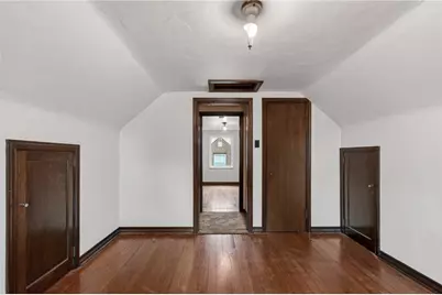 212 E Muntz, Butler, PA 16001 - Photo 30