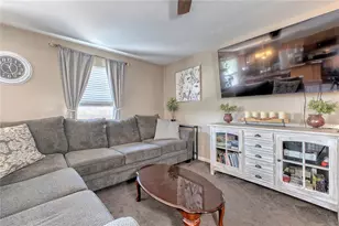 415 Crossbow Dr, New Stanton, PA 15672 - Photo 12