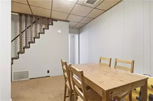 1813 Fox Wy, Pittsburgh, PA 15203 - Photo 10