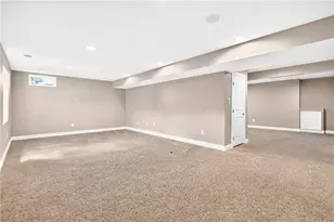 2084 Majestic Dr, North Strabane, PA 15317 - Photo 40