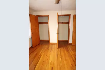 277 Oaklyn Rd, Bethel Park, PA 15102 - Photo 10