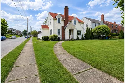 2201 Delaware Ave, New Castle, PA 16105 - Photo 4