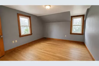 2201 Delaware Ave, New Castle, PA 16105 - Photo 28