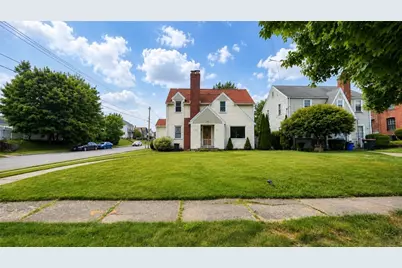 2201 Delaware Ave, New Castle, PA 16105 - Photo 2