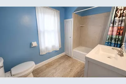 2201 Delaware Ave, New Castle, PA 16105 - Photo 20