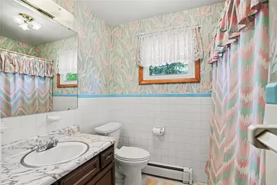 2107 Lynwood Dr, Hopewell Township, PA 15001 - Photo 16