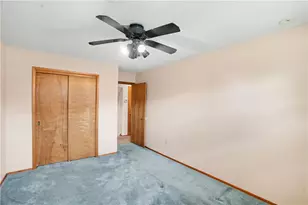2107 Lynwood Dr, Hopewell Township, PA 15001 - Photo 14