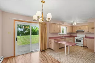 2107 Lynwood Dr, Hopewell Township, PA 15001 - Photo 10
