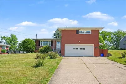 2107 Lynwood Dr, Hopewell Township, PA 15001 - Photo 2