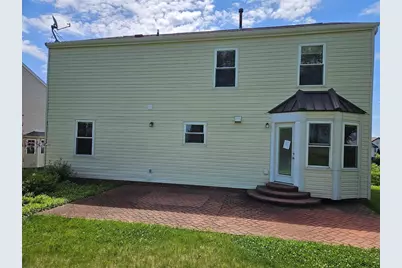 182 Markwood Dr, Cecil, PA 15317 - Photo 4
