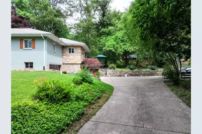 109 Oak Ridge Dr, Penn Township, PA 16002 - Photo 36