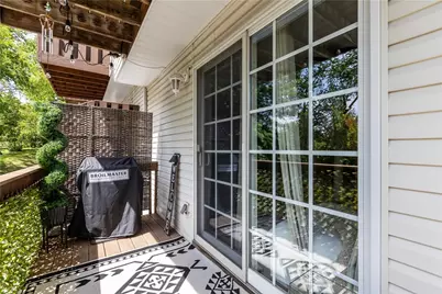 110 Longvue Dr, White Oak, PA 15131 - Photo 12