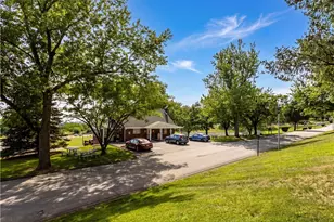 110 Longvue Dr, White Oak, PA 15131 - Photo 14