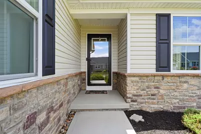 789 Oliver St, Lancaster Township, PA 16037 - Photo 4