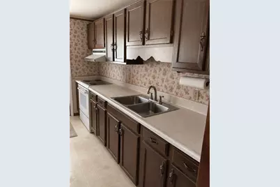 1350 Denton St, Hempfield Township, PA 15601 - Photo 12