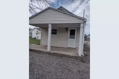 243 Kay St, Wampum, PA 16157 - Photo 2