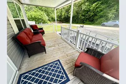 129 Trinidad St, Penn Township, PA 16002 - Photo 2