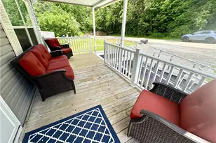 129 Trinidad St, Penn Township, PA 16002 - Photo 2