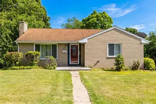 1641 Highland Rd, Economy, PA 15027 - Photo 2