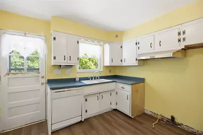 1641 Highland Rd, Economy, PA 15027 - Photo 10