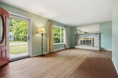 1641 Highland Rd, Economy, PA 15027 - Photo 6