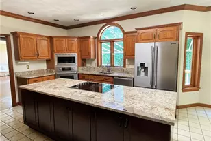 3008 Wedgewood Ct, Murrysville, PA 15668 - Photo 12