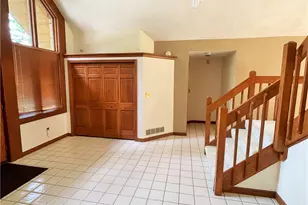 3008 Wedgewood Ct, Murrysville, PA 15668 - Photo 4
