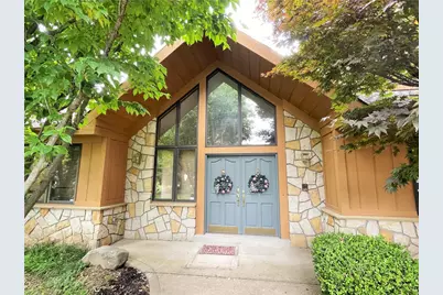 3008 Wedgewood Court, Murrysville, PA 15668 - Photo 2