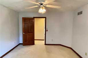 3008 Wedgewood Ct, Murrysville, PA 15668 - Photo 34