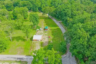 325 Oakdale Rd, Darlington Township, PA 16115 - Photo 1