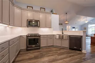 202 Spring Valley Dr, Jackson Township, PA 16063 - Photo 24